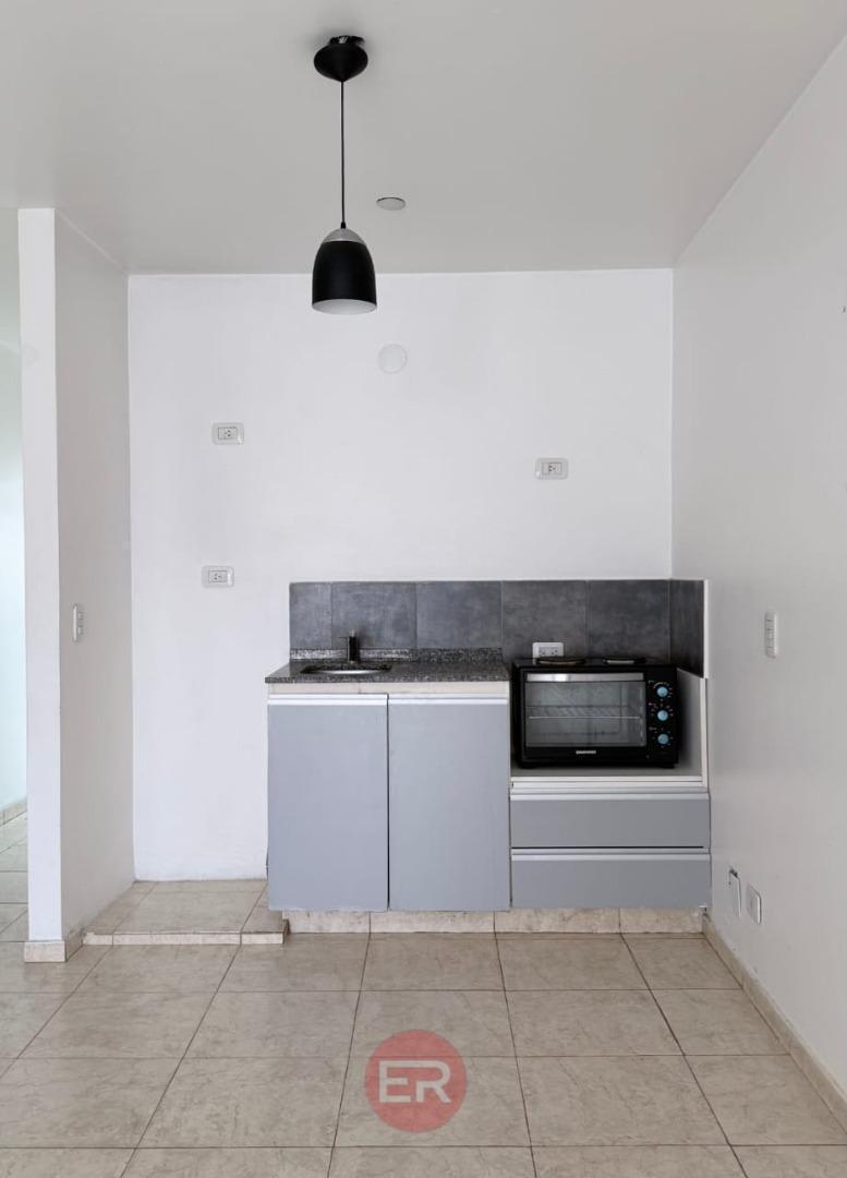 Foto de VENTA DPTO. 1 DORM. CON PILETA Y SUM – CENTRO CARLOS PAZ, imagen 2