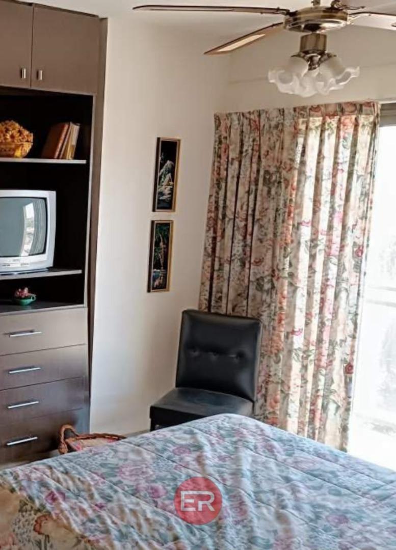 Foto de VENTA DEPTO 2 DORM, PILETA, COCHERA, BAULERA, CARLOS PAZ, imagen 3