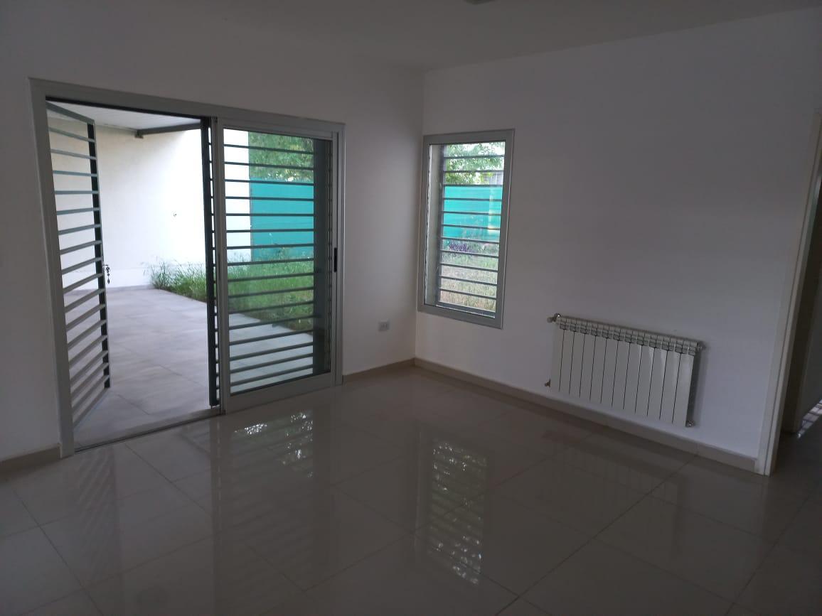 Villa Rivera Indarte 2