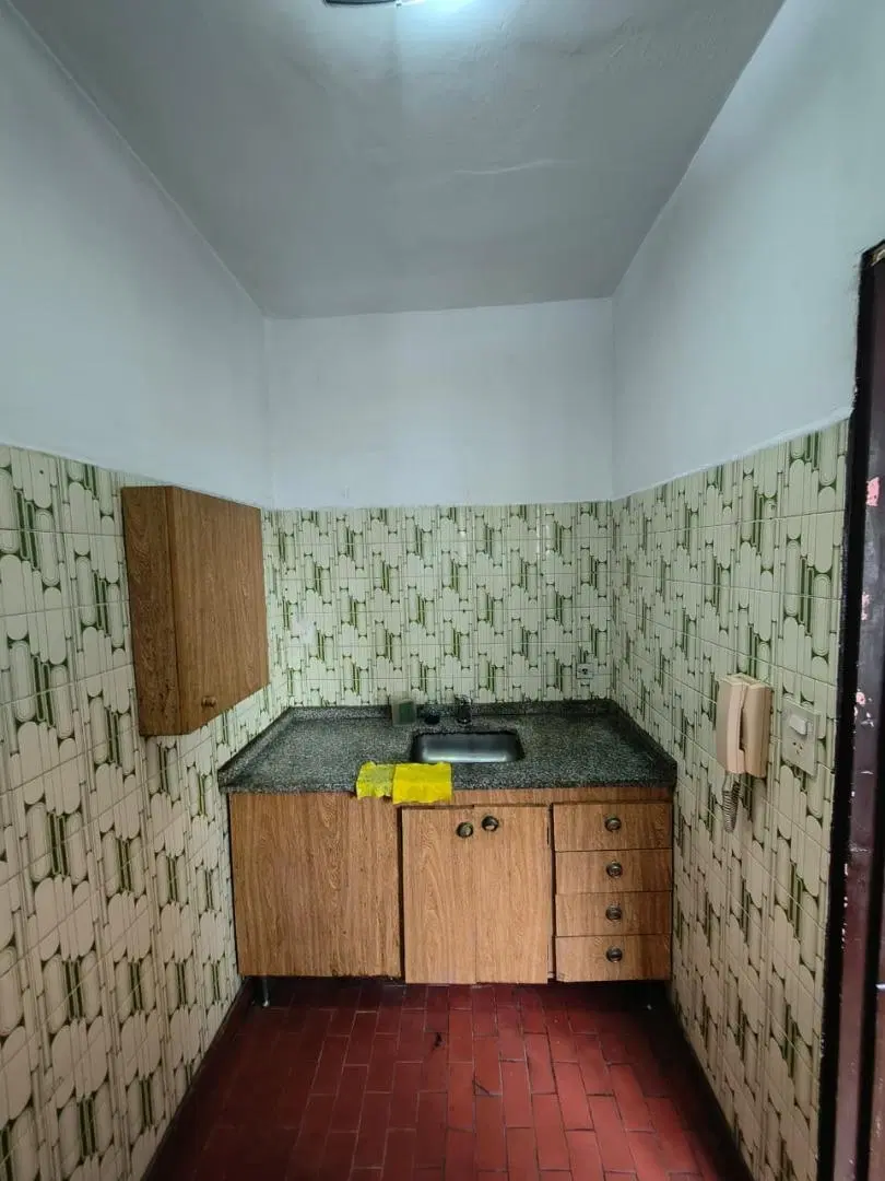 Departamento 2 ambientes, cocina separada - CABA 1