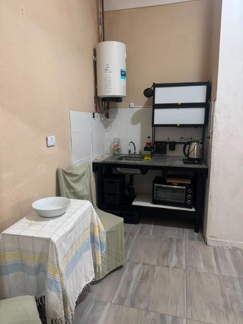 Foto de Depto. 2 ambientes al fondo, imagen 1