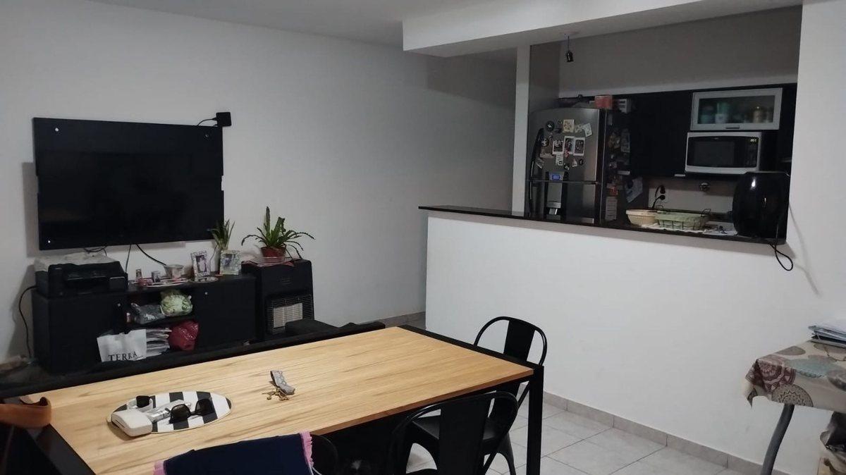Departamento 2 Dorm. con Cochera 5