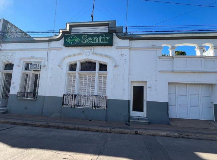 SALA VELATORIA EN VENTA EN PLENO CENTRO DE CORONDA 5