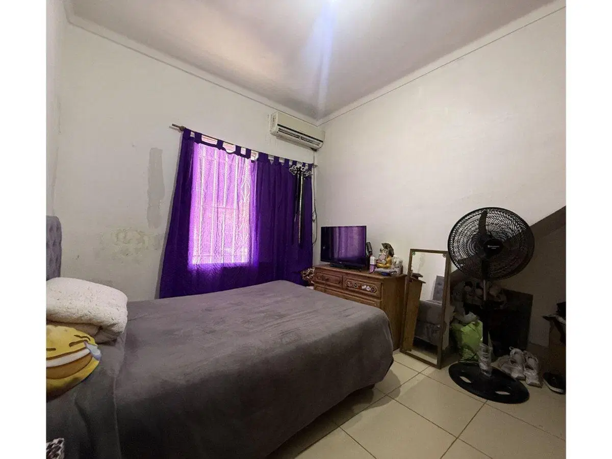 Se VENDE casa de 2 dormitorios 3