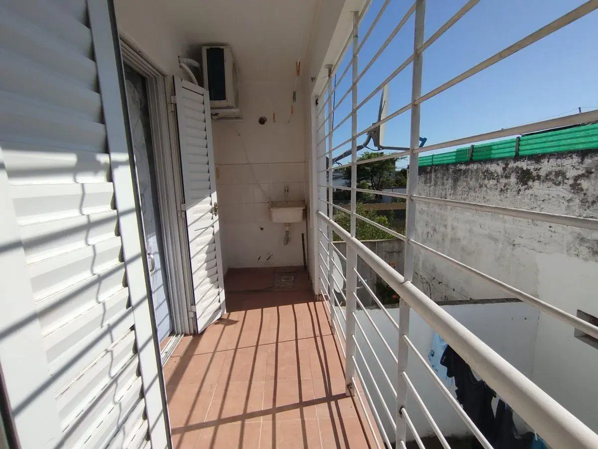 SE VENDEN 4 DEPARTAMENTOS EN SANTO TOMÉ 2