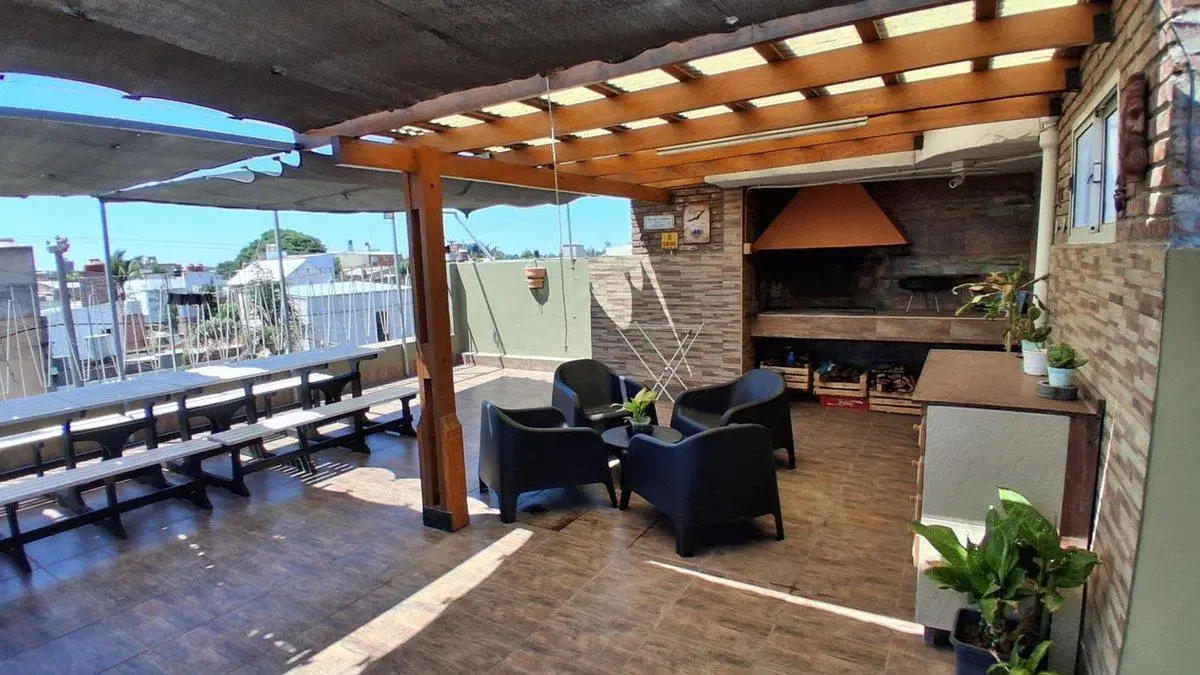 Casa en Venta a 1 cuadra del parque federal 5