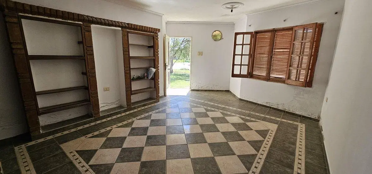Casa con detalles a terminar 3