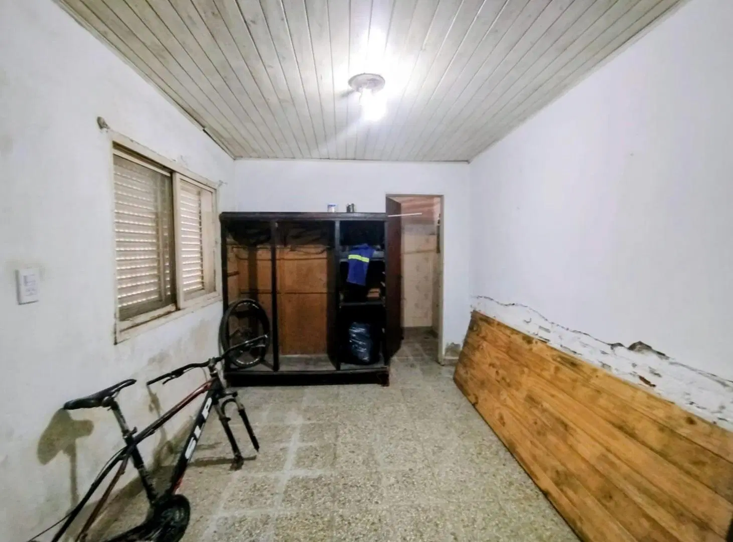 ALQUILER CASA 3 DORM. A METROS DE AV. RICHIERI 5