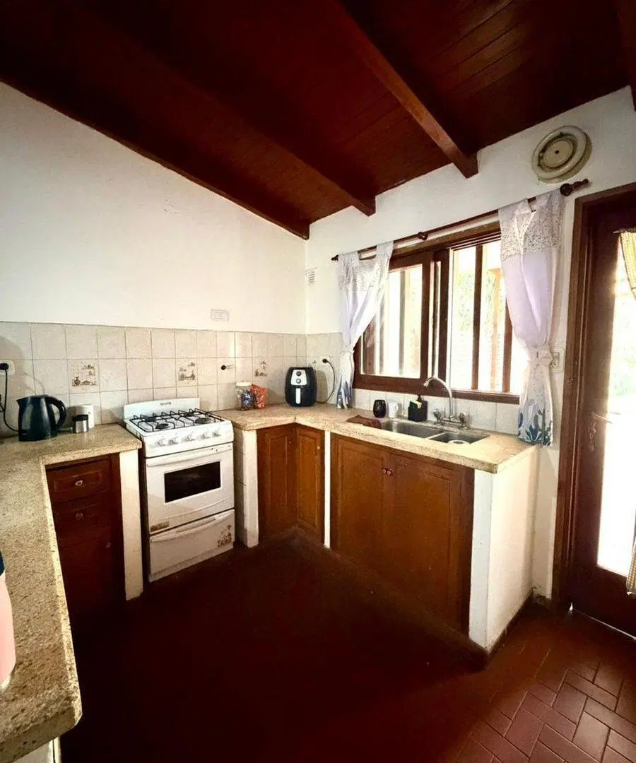 CASA EN VENTA MUY BIEN UBICADA EN SANTO TOMÉ! 5