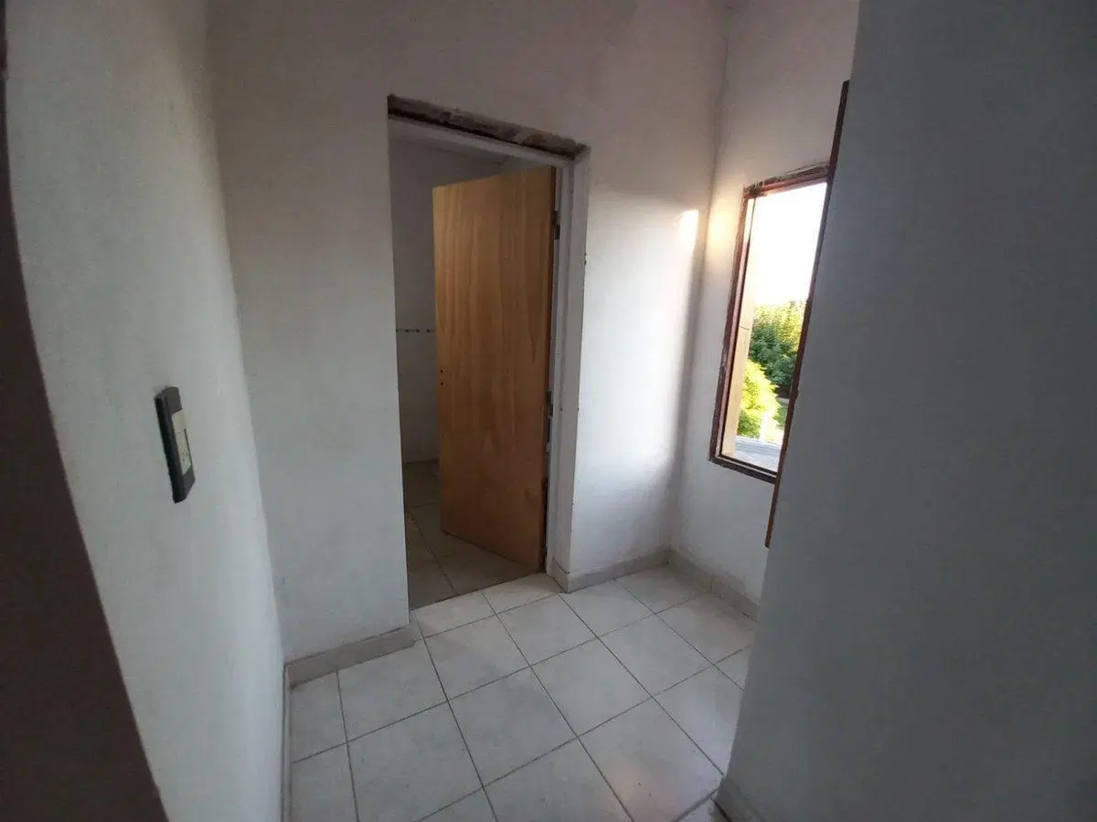 CASA DE 4 DORMITORIOS EN VENTA EN SANTO TOME 5