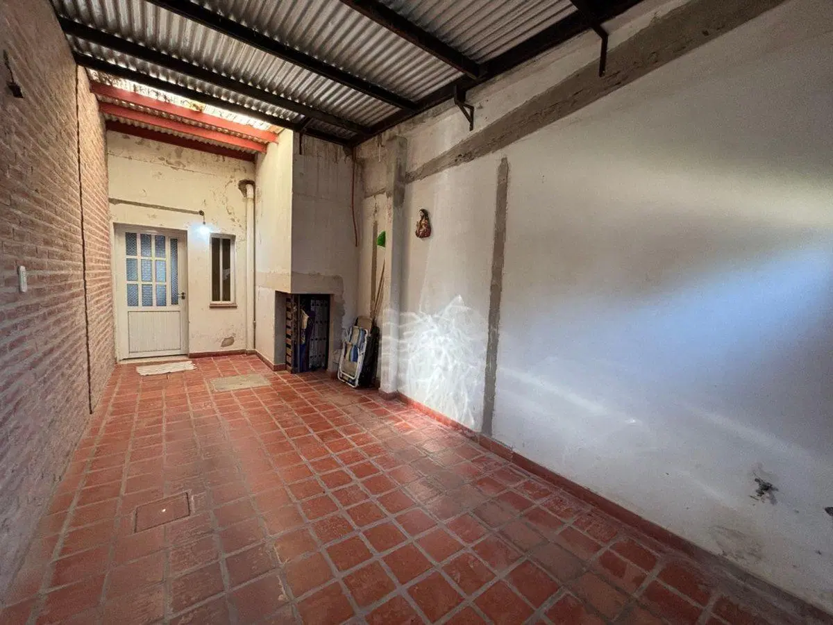 VENTA casa de 3 dormitorios con patio- Santo Tome 4