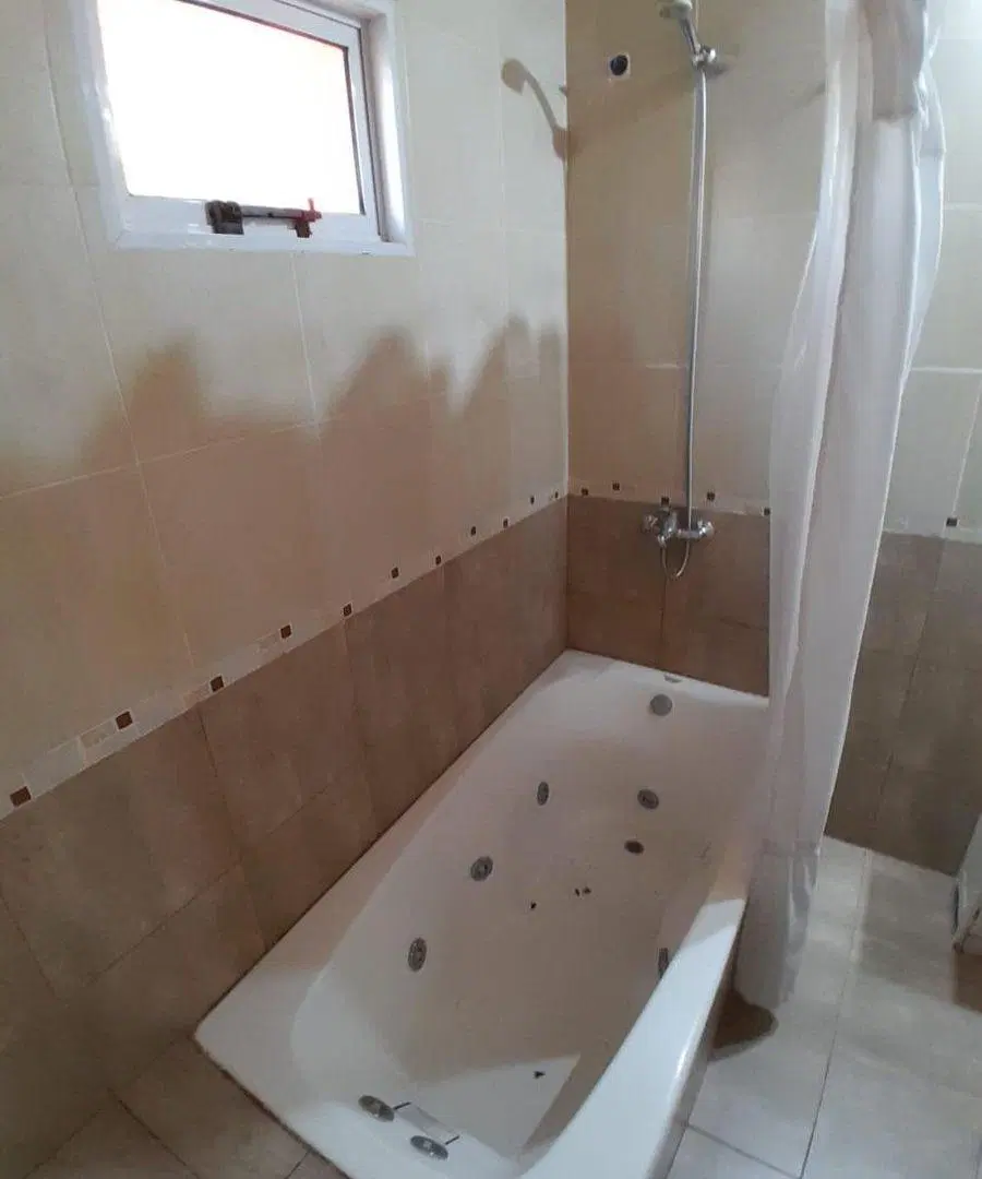 ALQUILER CASA SEMI AMUEBLADA ALTOS DEL SAUCE 5