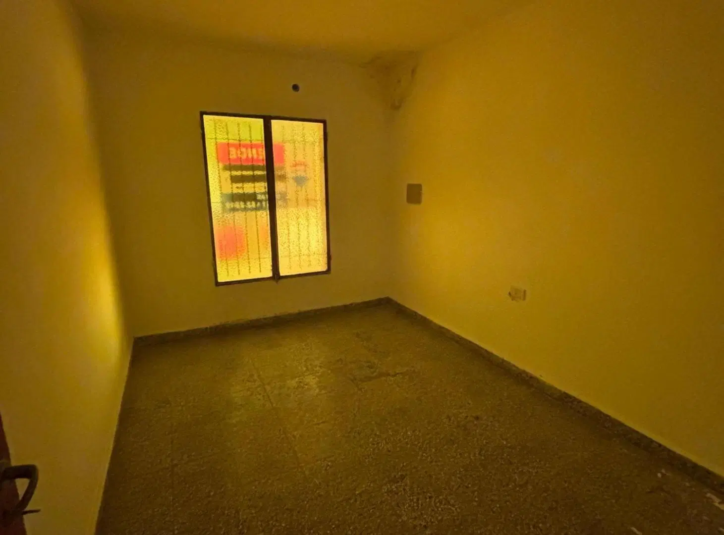 SE VENDE CASA 2 DORMITORIOS, COCHERA Y PATIO! 3