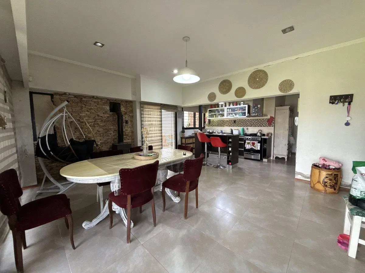 SE VENDE GRAN CASA EN SANTO TOMÈ – APTA CRÈDITO 5