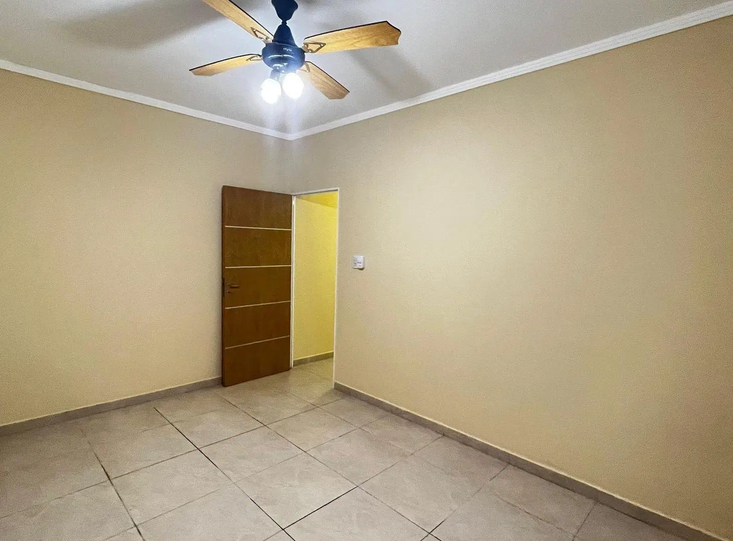 CASA MODERNA EN VENTA EN SAN JERONIMO NORTE 4