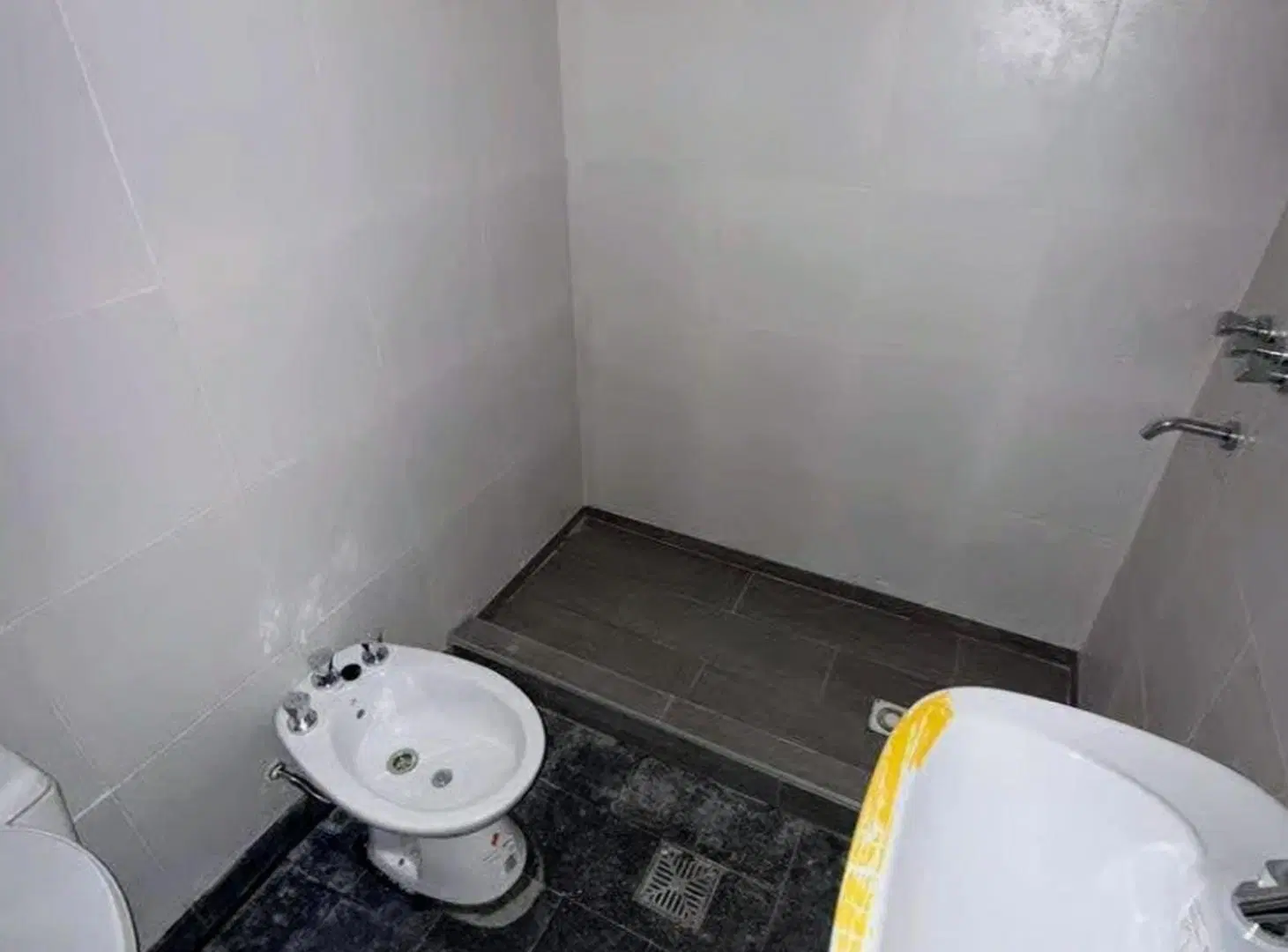 EN VENTA DEPARTAMENTO INTERNO 2 DORM y PATIO 4