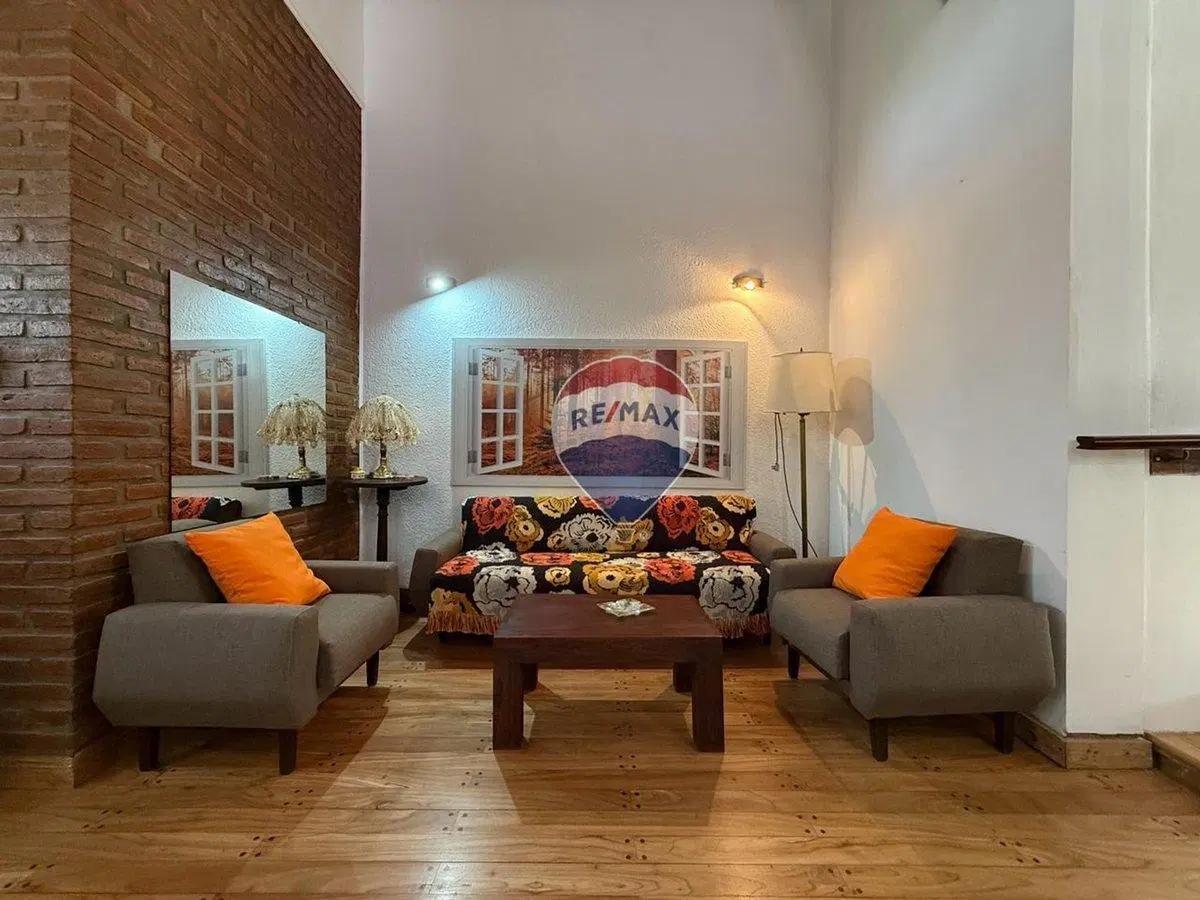 SE VENDE CASA ZONA RESIDENCIAL-SANTO TOMÉ 3