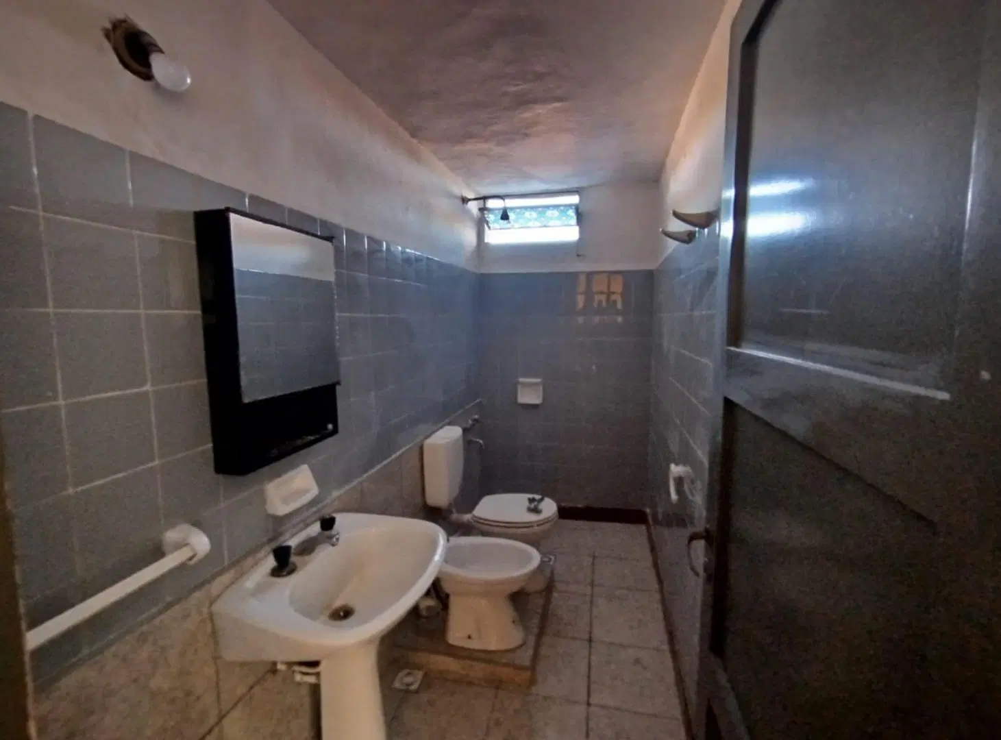 ALQUILER DE DPTO DE DOS HABITACIONES FLORES 1 5
