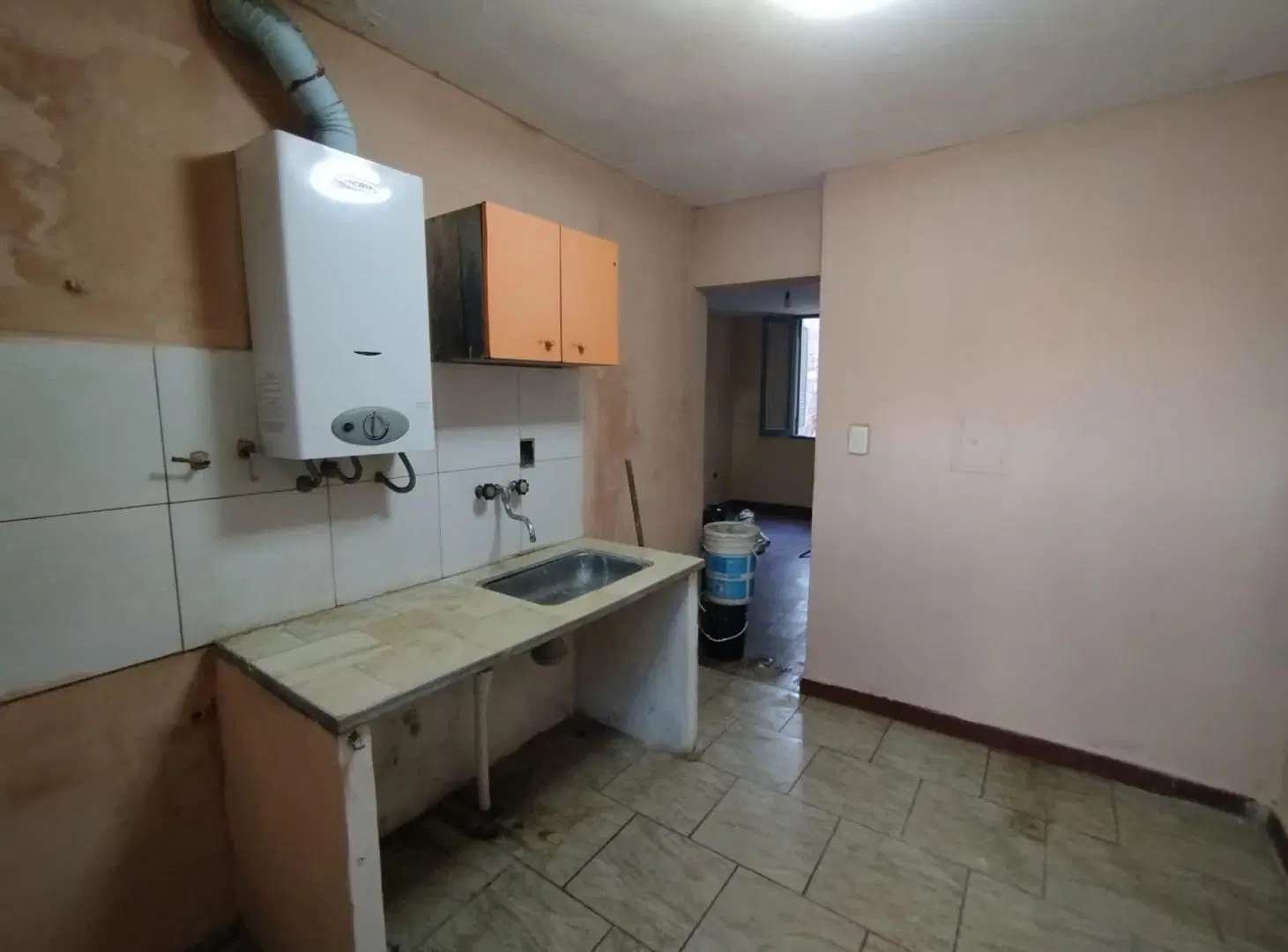 ALQUILER DE DPTO DE DOS HABITACIONES FLORES 1 4