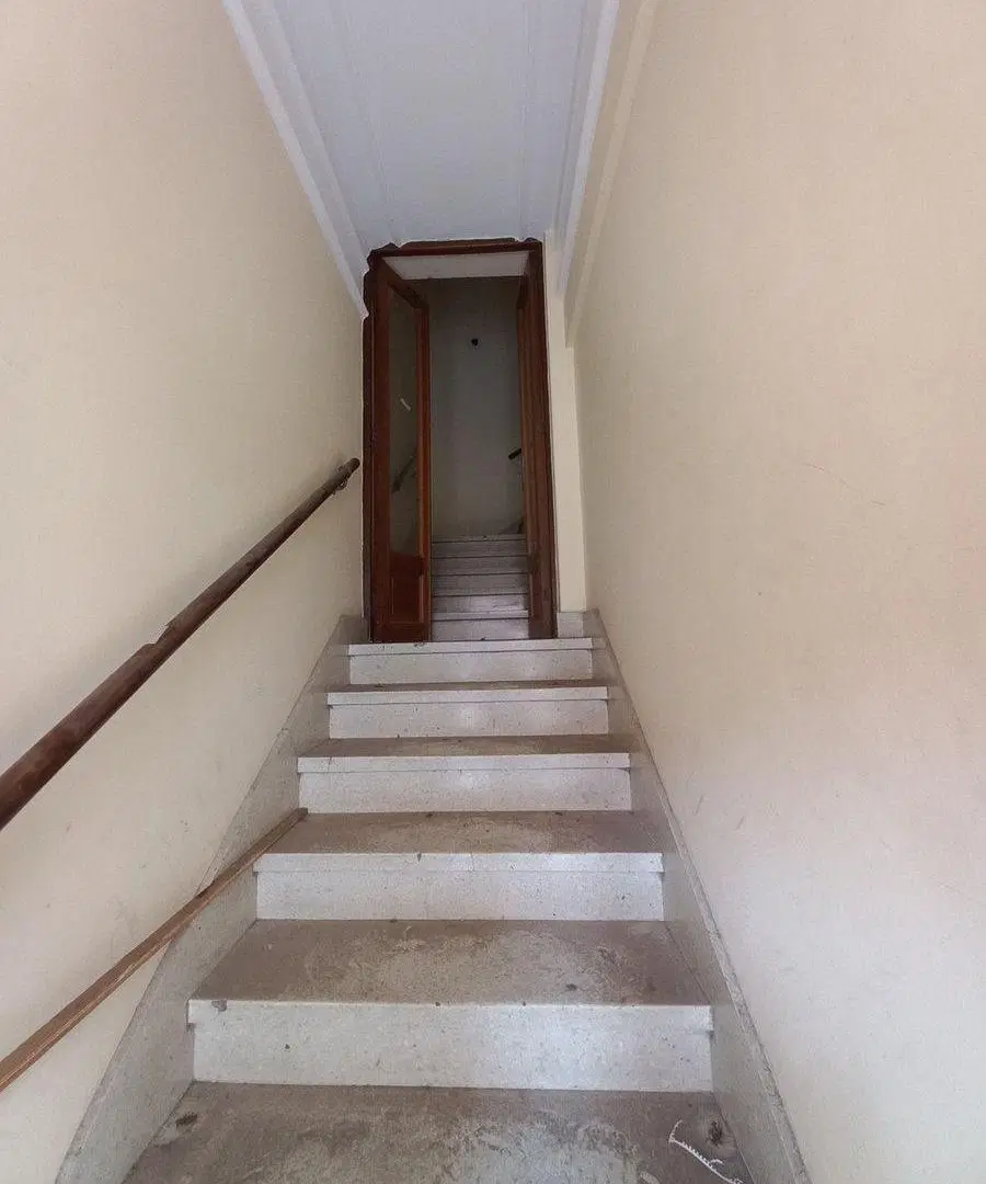 Se vende casa céntrica a metros de la peatonal 8