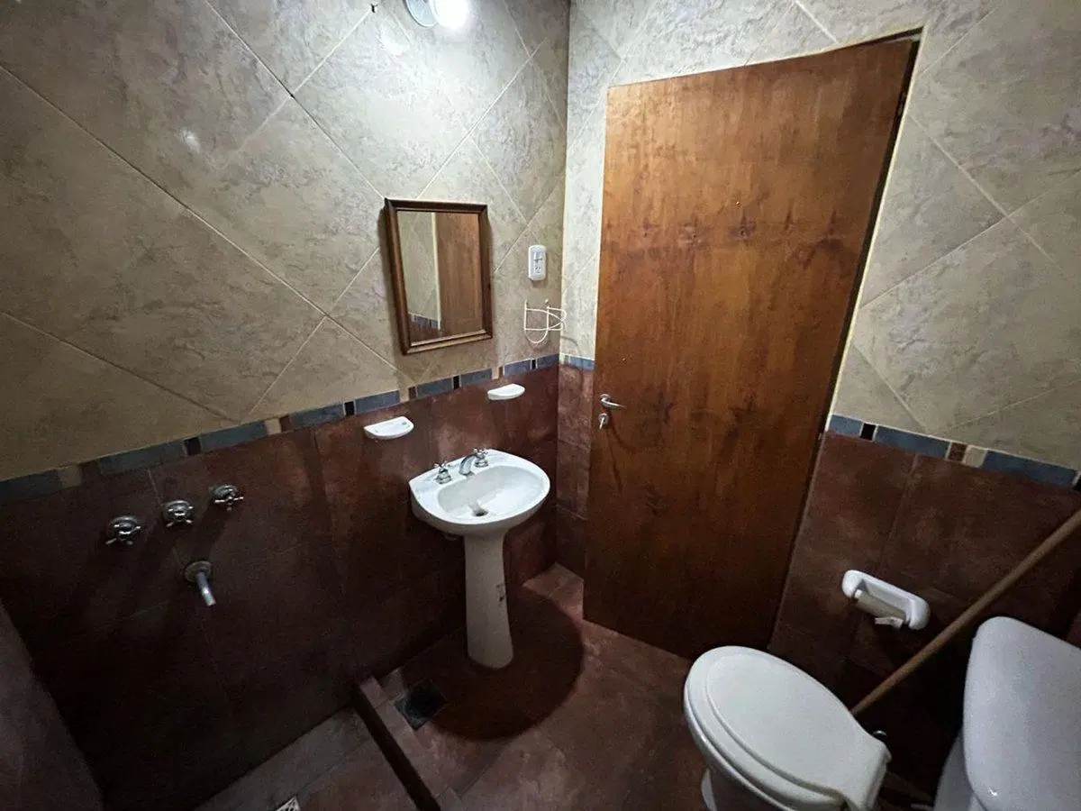 Se vende PH,  Dpto + 6 cocheras 2