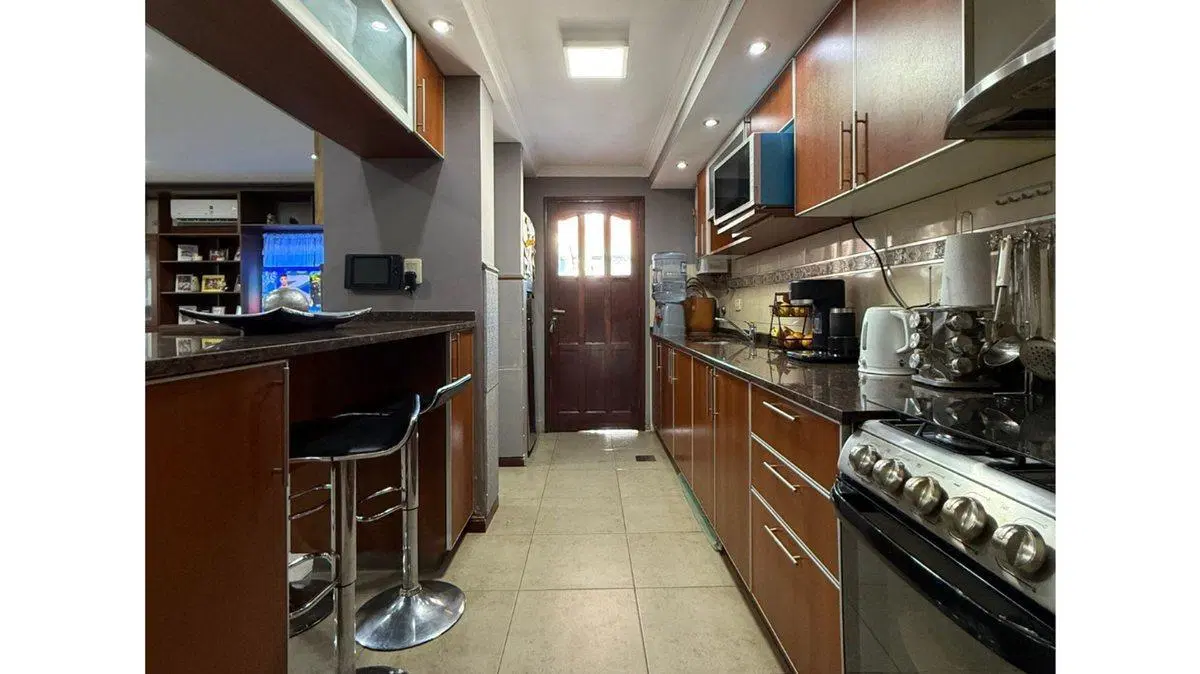 SE VENDE CASA DE CATEGORIA EN SANTO TOMÉ 8