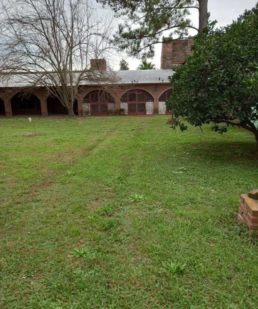 Venta de casa en Sauce viejo con gran terreno! 4