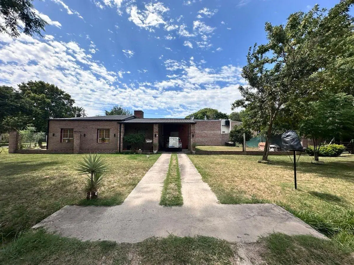 Casa de 3 dormitorios en venta en Sauce Viejo 2