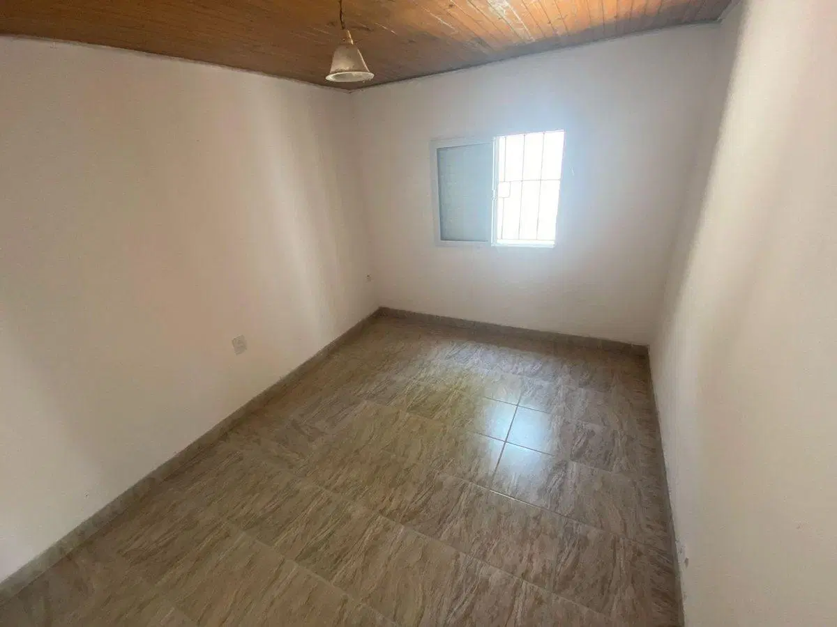 VENTA DE CASA ,4 AMBIENTES A DOS CUDRAS DE RUTA 19 3