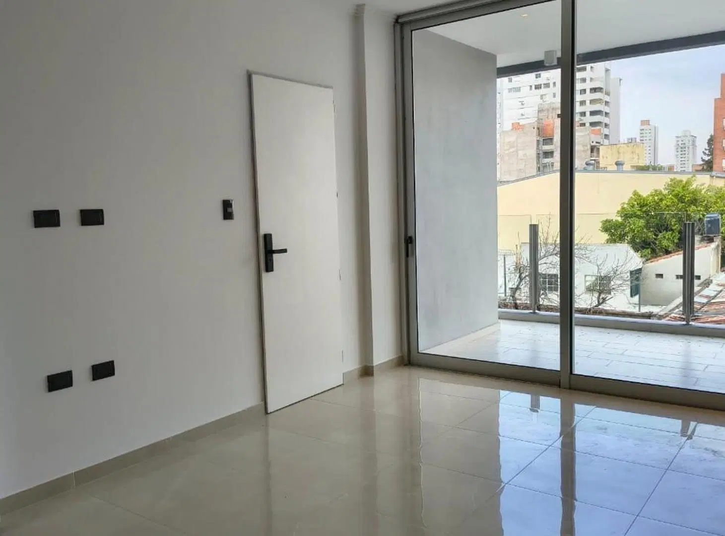 SE VENDE DPTO 1 DORMITORIO A ESTRENAR EN PERLA VI 3