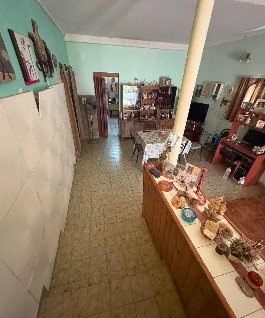 CASA EN VENTA EN SANTO TOMÉ DE 4 DORMITORIOS! 3