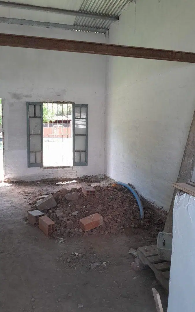 VENTA CASA Y DPTOS EN ADELINA OESTE 8