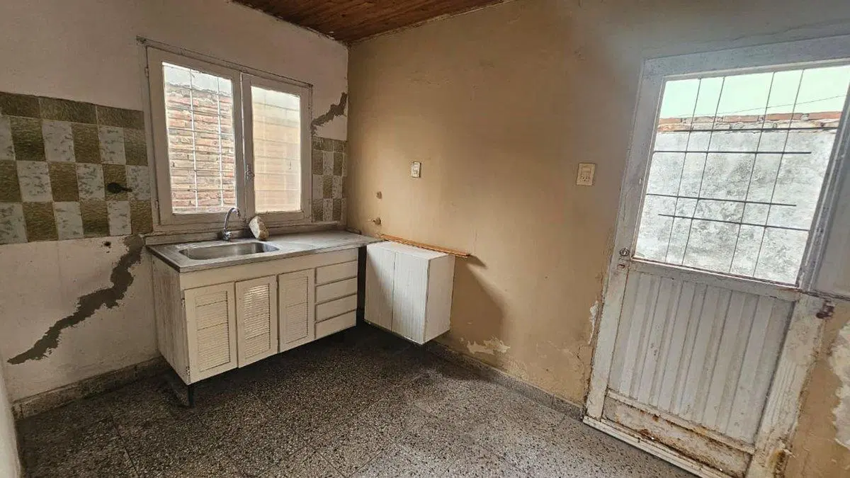 Casa para refacción/inversión 4