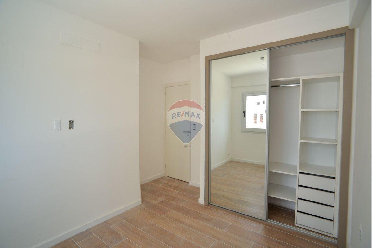 Foto de VENTA, DPTO 2 DORM + COCH Y AMENITIES/ B° CANDIOTI, imagen 2