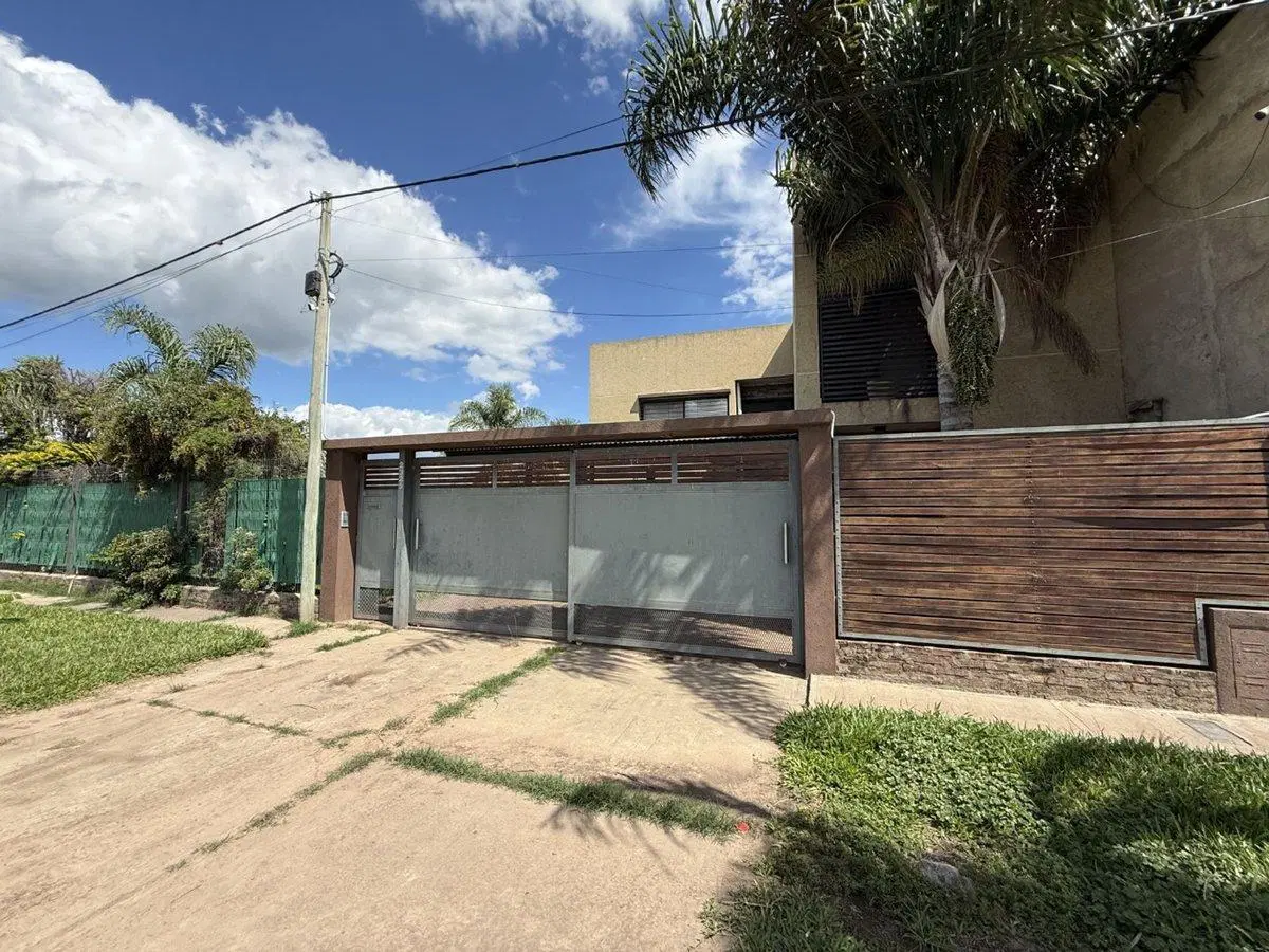SE VENDE GRAN CASA EN SANTO TOMÈ – APTA CRÈDITO 3