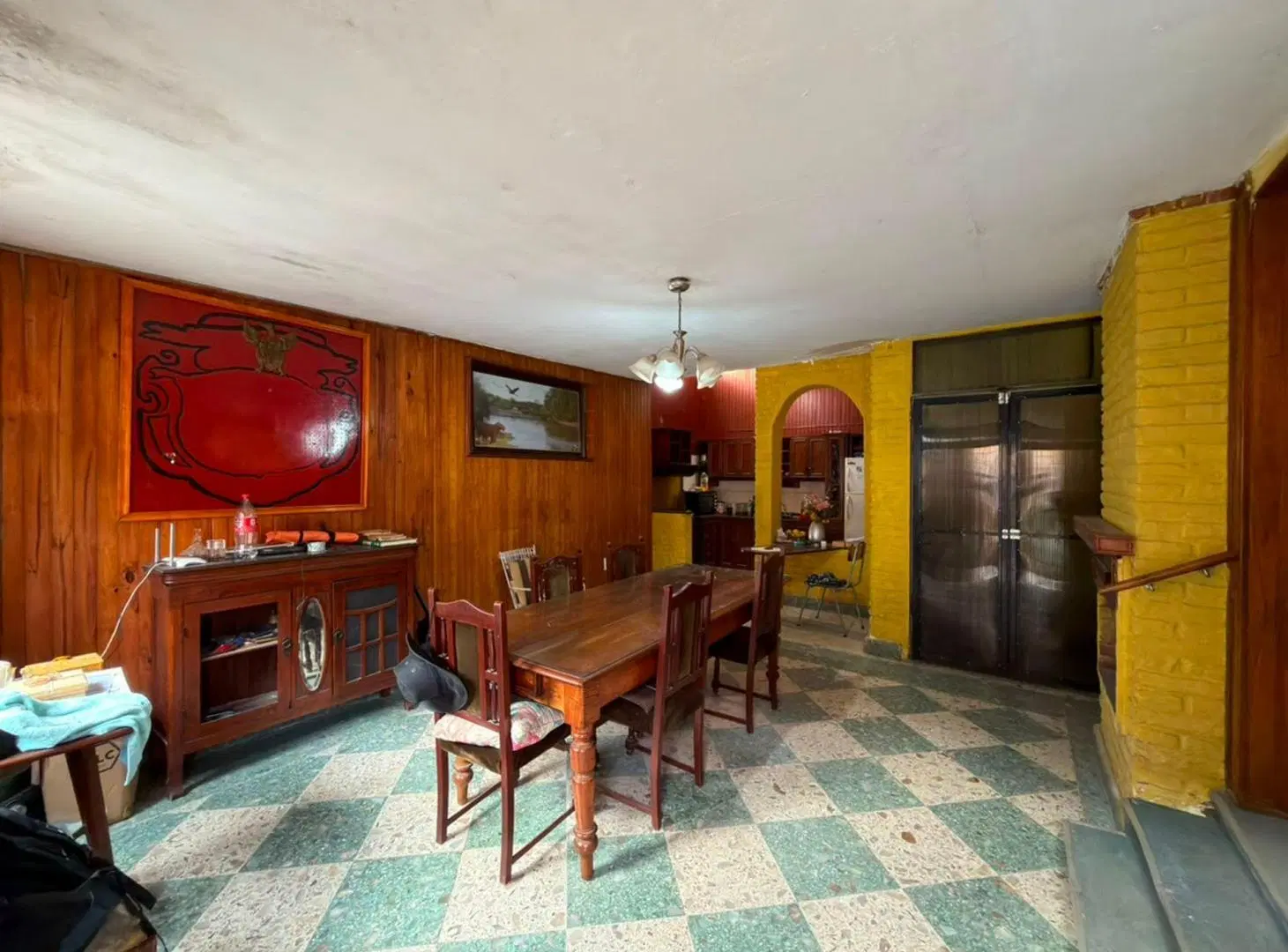 SE VENDE AMPLIA CASA EN PLENO CENTRO DE CORONDA! 3