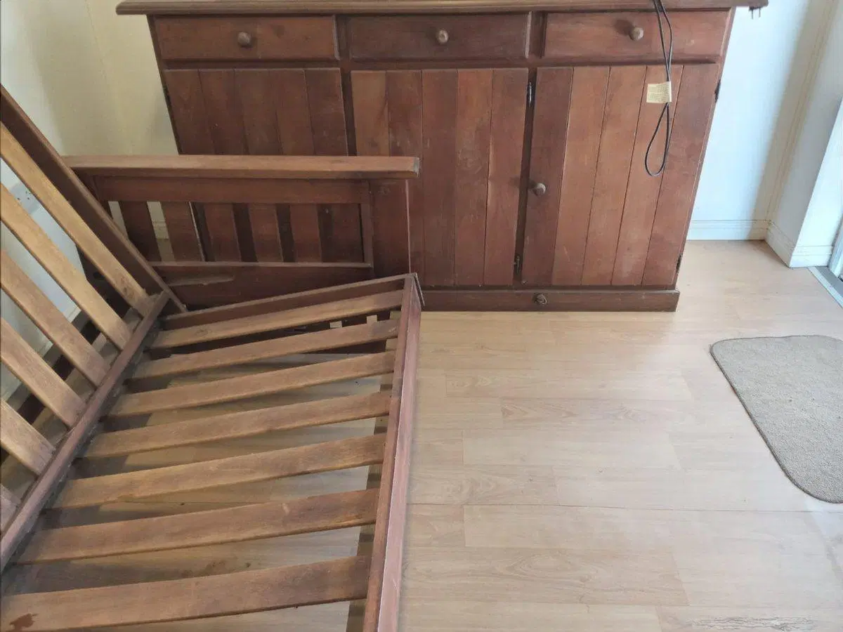 CASA CONTENEDOR DE UNA HABITACION AMUEBLADA 8