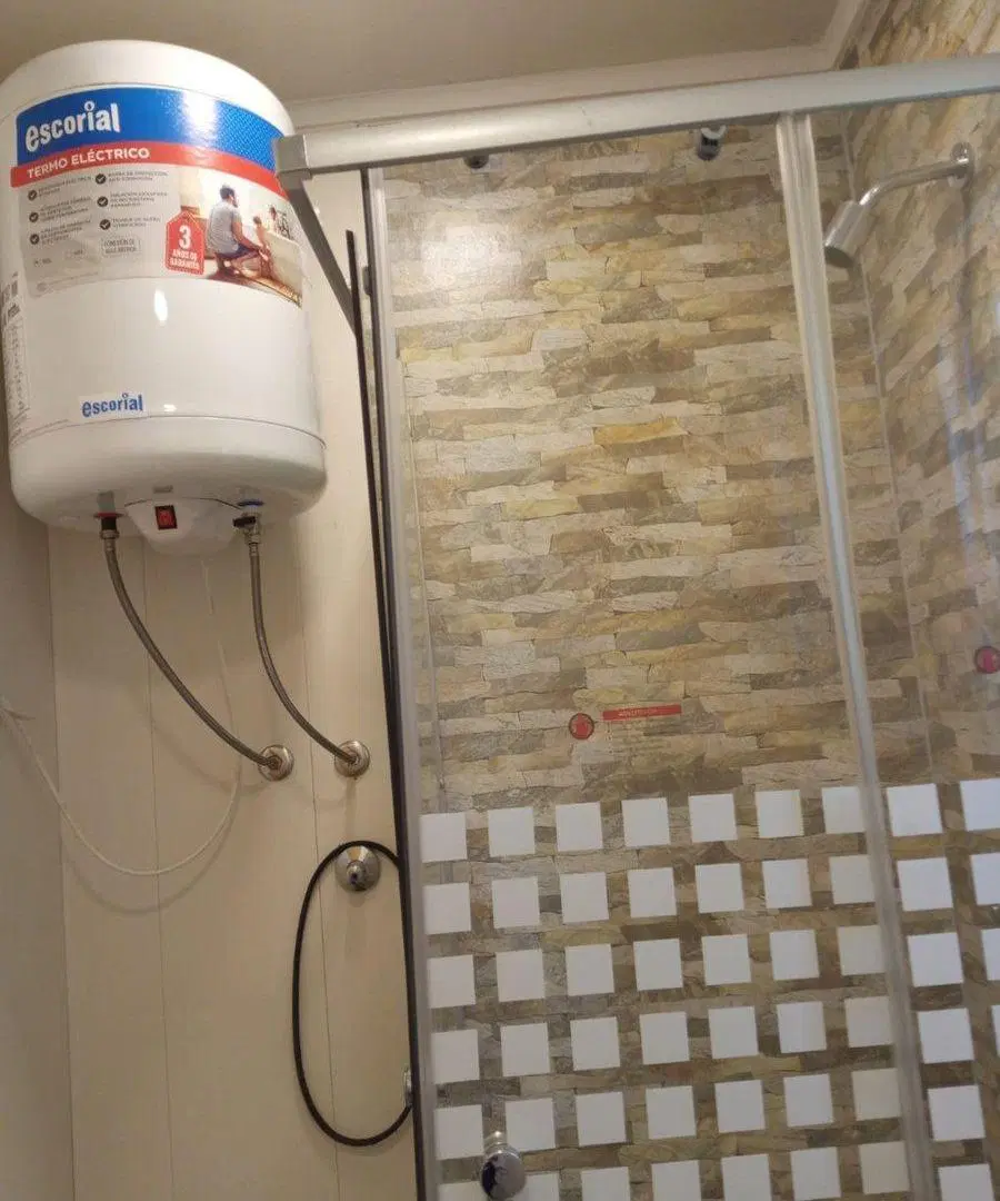 CASA CONTENEDOR DE UNA HABITACION AMUEBLADA 4