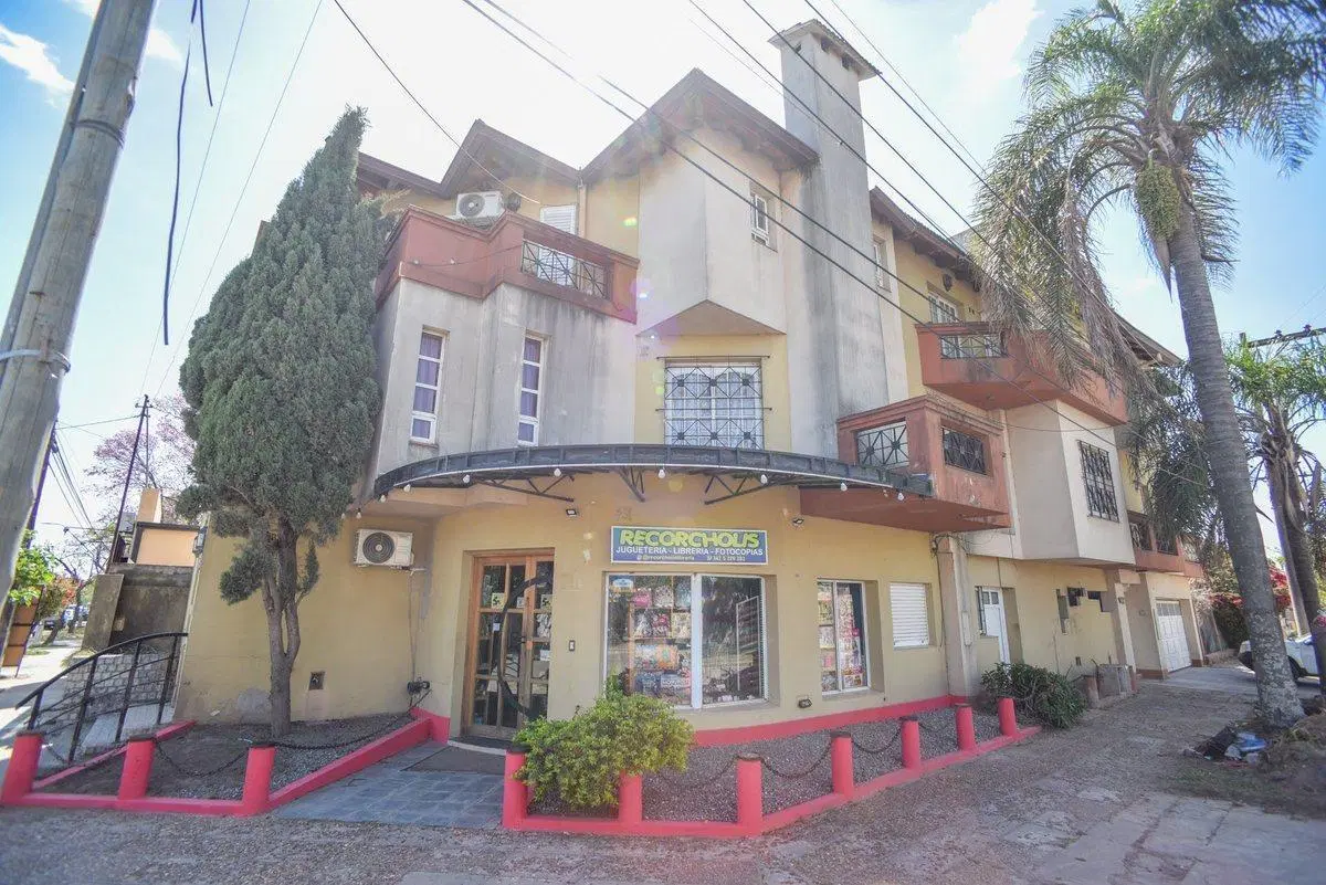 CASA DE CATEGORIA EN SANTO TOMÉ APTA CRÉDITO 5