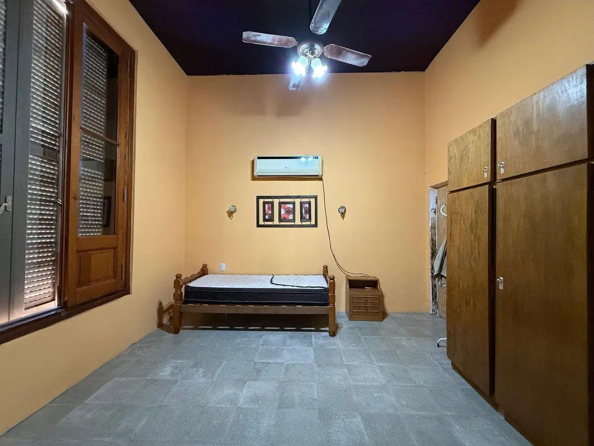 SE VENDE CASA CON QUINCHO Y PILETA EN LARRECHEA 8