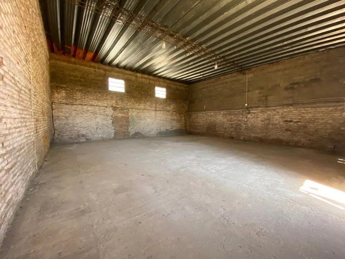 Se vende Galpon y Terreno. SAN CARLOS CENTRO. 4