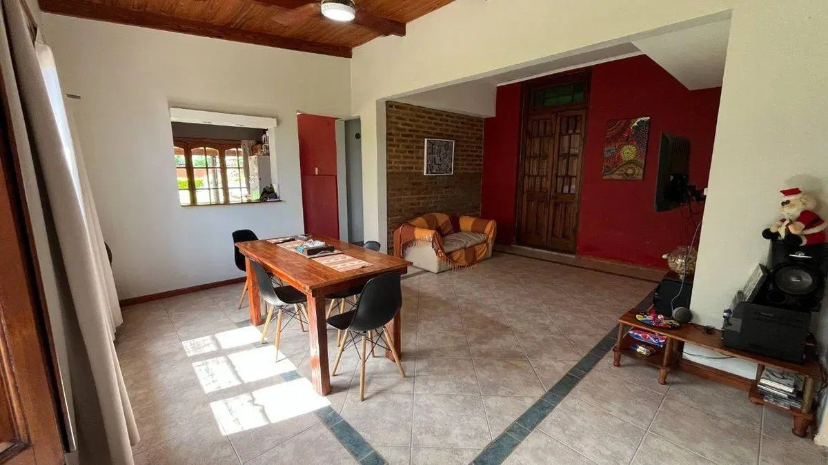 CASA CENTRICA CON 1.000M2 DE TERRENO EN CORONDA! 5