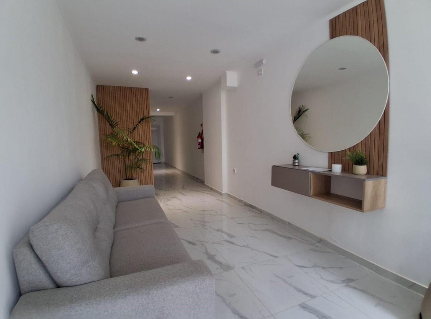 Foto de SE VENDE DEPTO 1 DORMITORIO, A EXTRENAR SANTO TOME, imagen 2