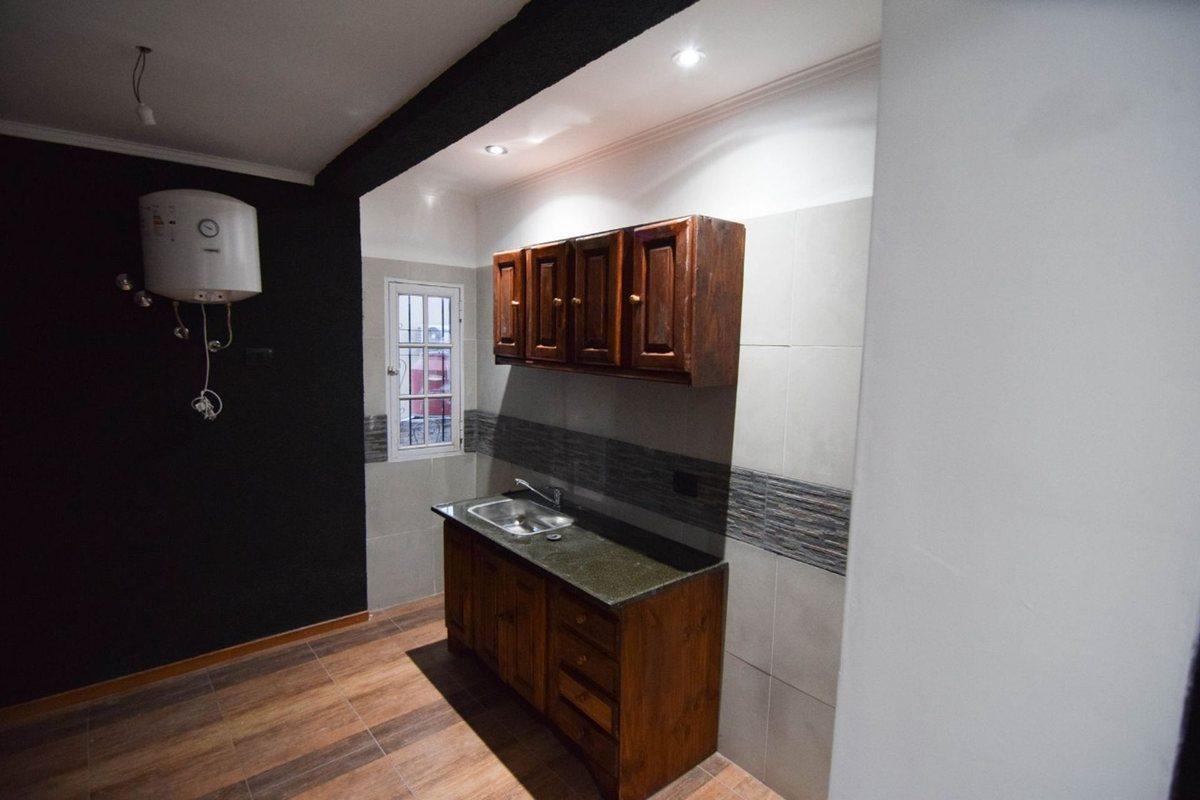 Foto de VENTA DEPARTAMENTOS EN BLOQUE BARRIO EL POZO, imagen 2