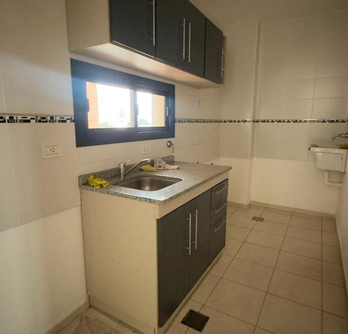 Foto de EN ALQUILER DEPARTAMENTO CENTRICO SANTA FE CAPITAL, imagen 4