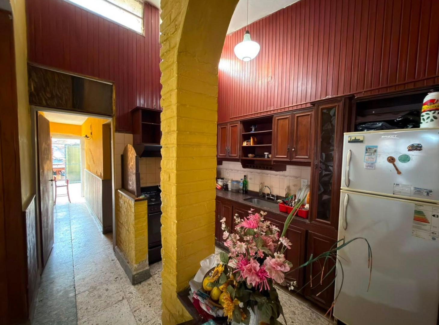 Foto de SE VENDE AMPLIA CASA EN PLENO CENTRO DE CORONDA!, imagen 4