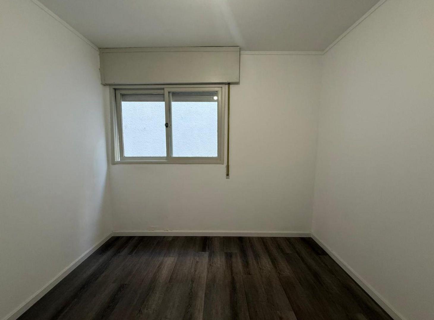 Foto de EN VENTA DEPARTAMENTO INTERNO 2 DORM y PATIO, imagen 3