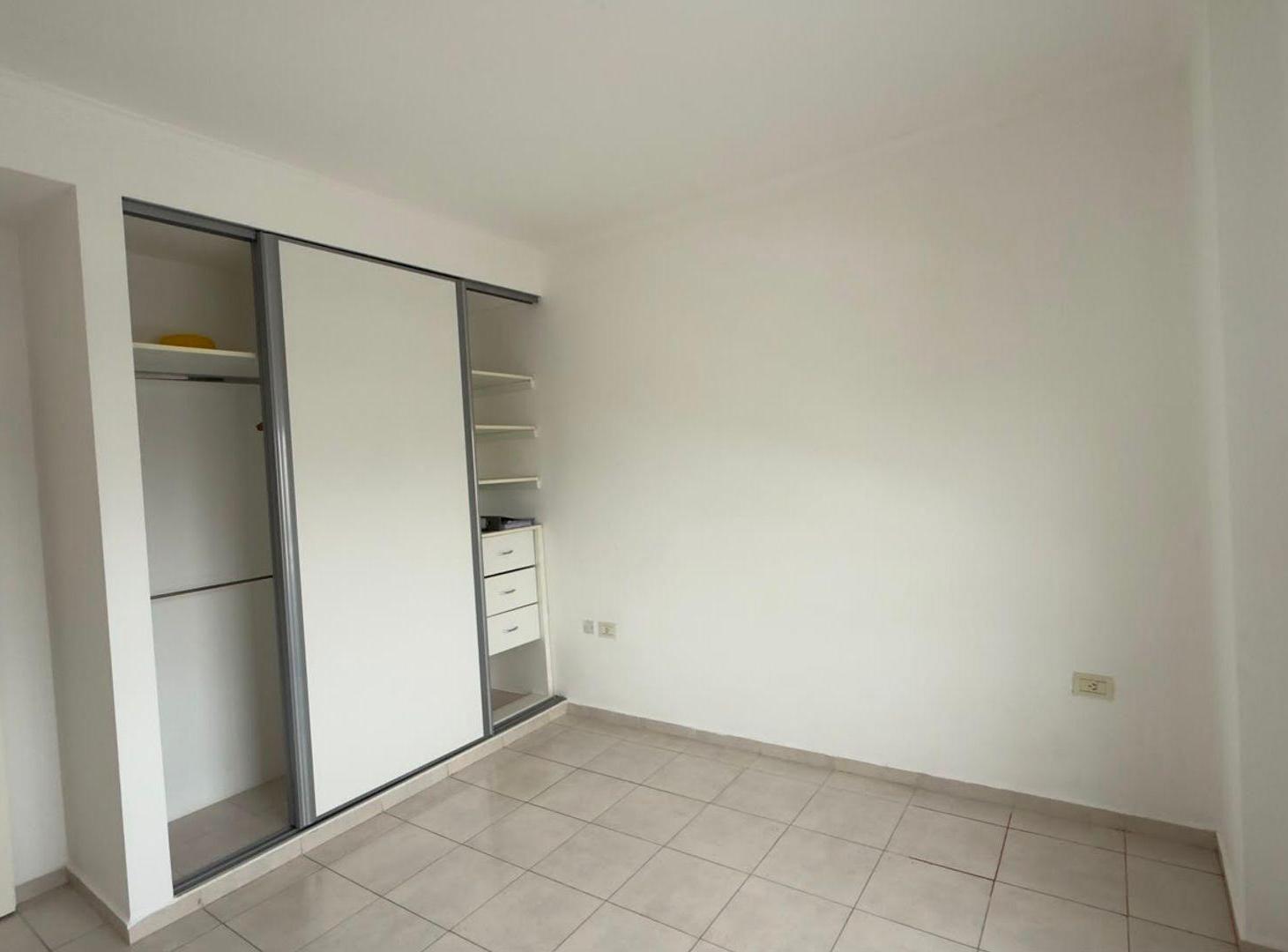 Foto de EN ALQUILER DEPARTAMENTO CENTRICO SANTA FE CAPITAL, imagen 5