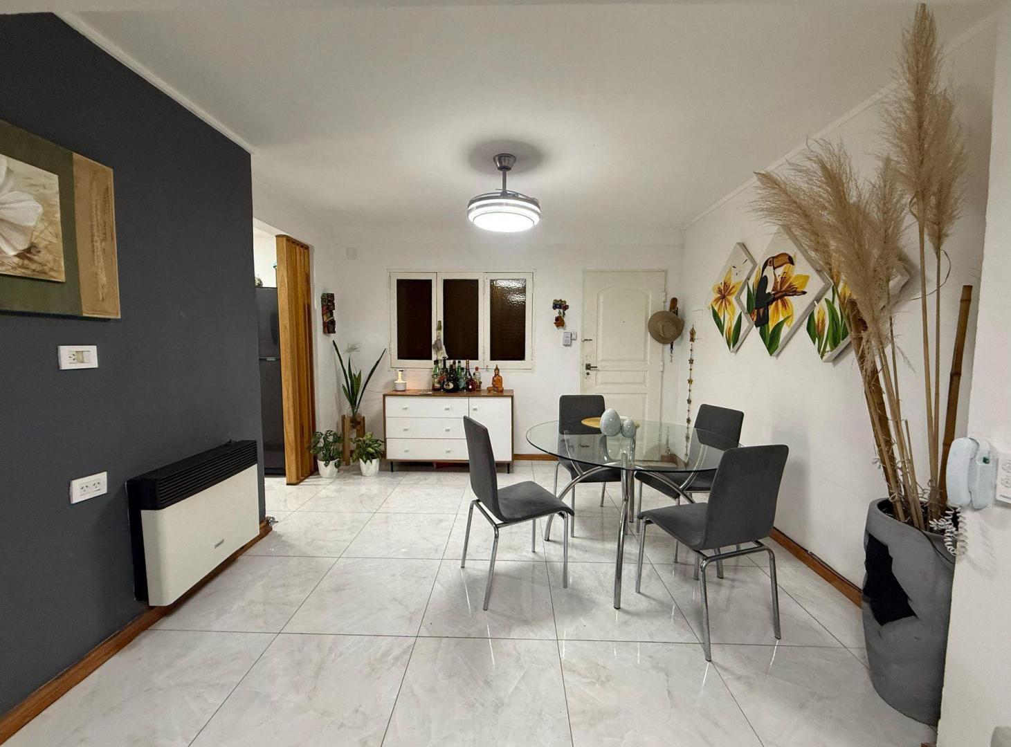 Foto de SE VENDE DPTO INTERNO DOS DORMITORIOS Y PATIO, imagen 2
