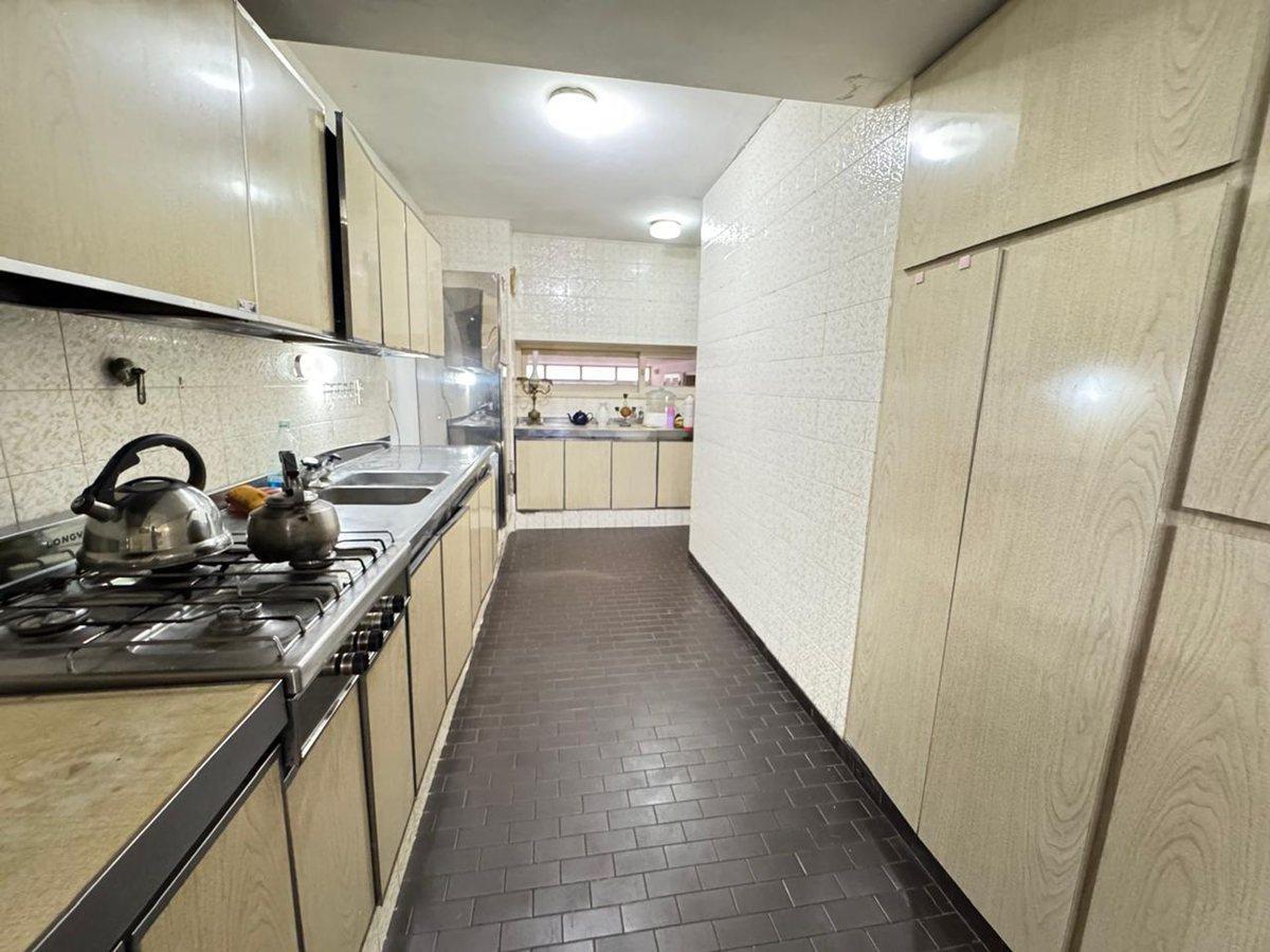 Foto de SE VENDE CASA 3 DORMITORIOS Y COCHERA EN BARRANCAS, imagen 4